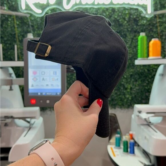 Bow embroidered hat - Picture 2 of 3